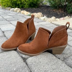 Charming Charlie Brown ankle boots